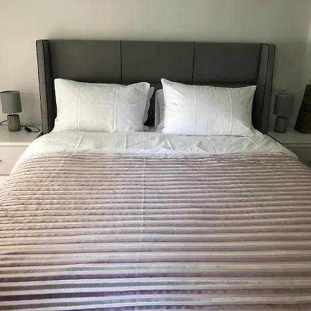 Ongel Apt, Beyaz Teyze * Antalya