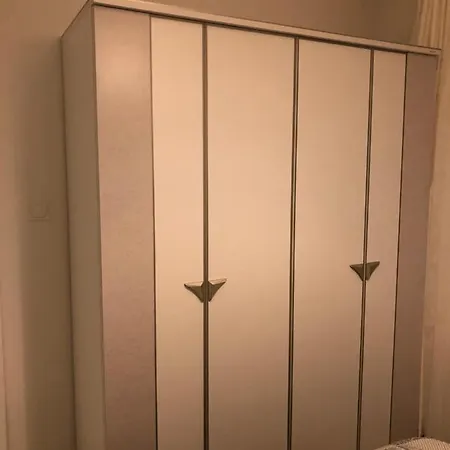 Ongel Apt, Beyaz Teyze * Antalya