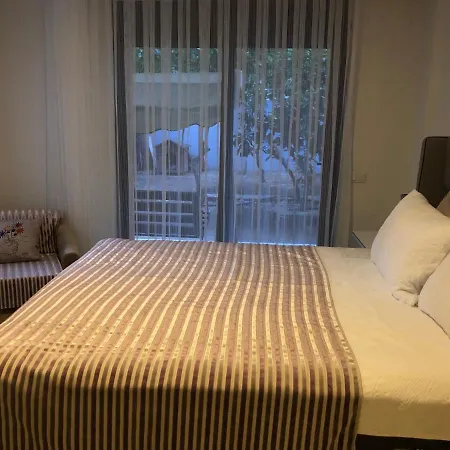 Ongel Apt, Beyaz Teyze Antalya